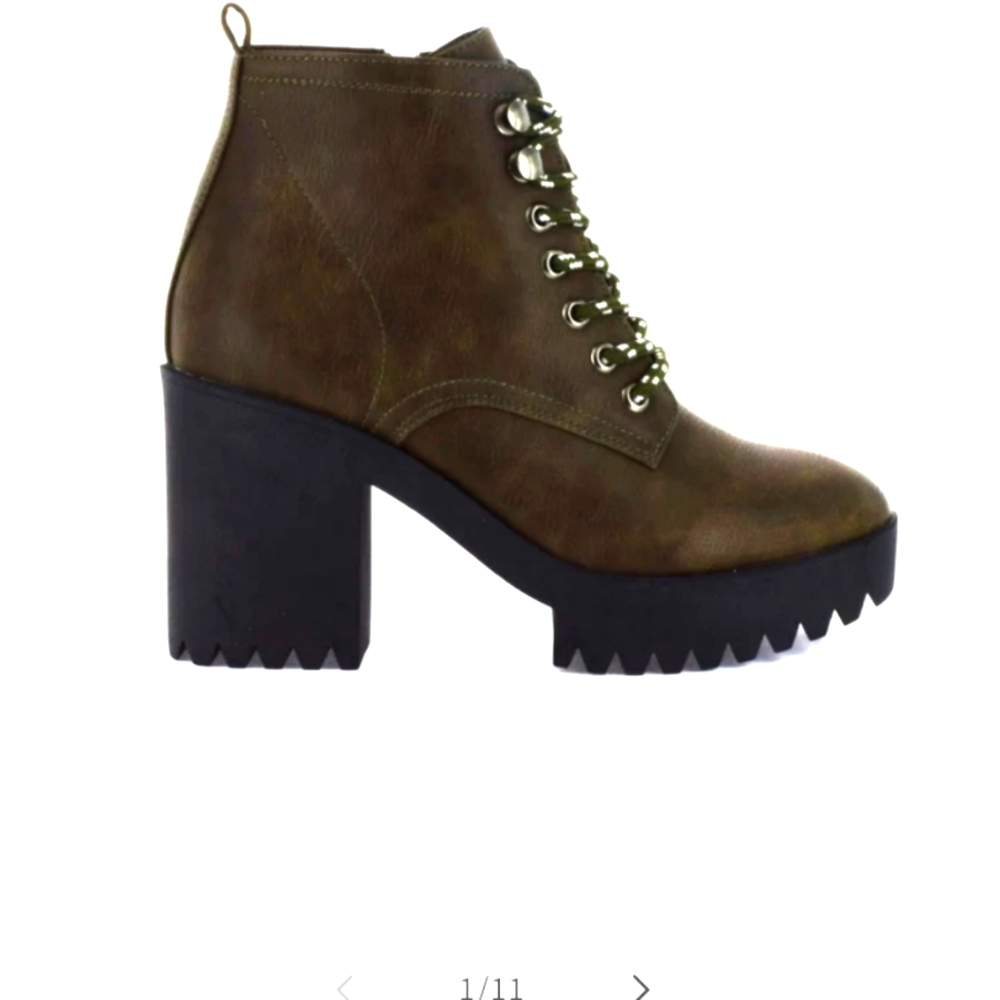 NEW SEVEN7 Women's Flatiron Lug Sole Boots Women Combat Style Olive 11